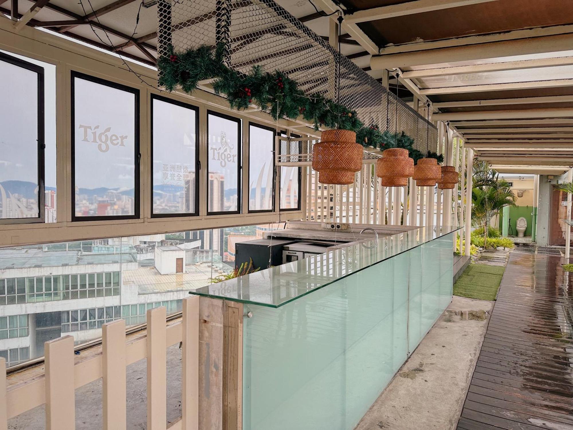 Modern Bauhaus Studio At Regalia Klcc Infinity Pool Kuala Lumpur Ngoại thất bức ảnh