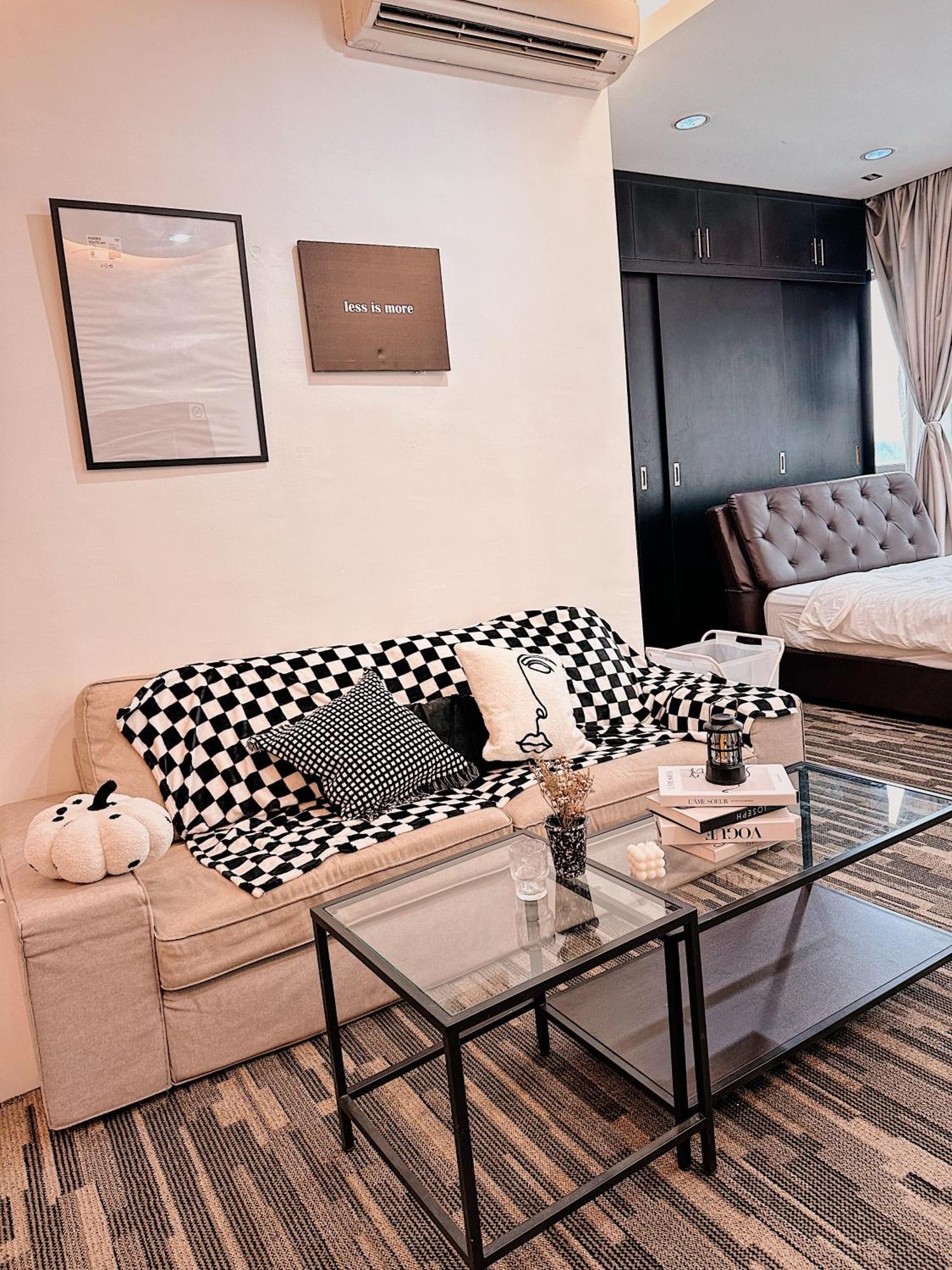 Modern Bauhaus Studio At Regalia Klcc Infinity Pool Kuala Lumpur Ngoại thất bức ảnh